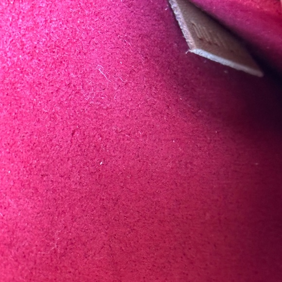 Tamborine Louis Vuitton Crossbody body bag made in France 2019 .Never worn.New - Picture 8 of 11